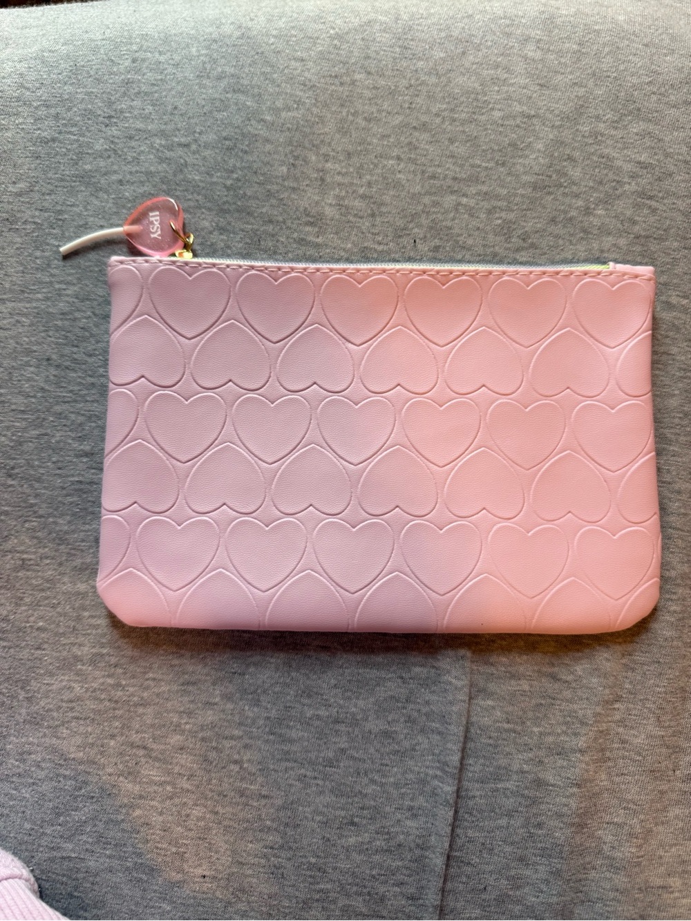 IPSY Pink Heart Embossed Makeup Bag / Cosmetic Pouch - Picture 6 of 6